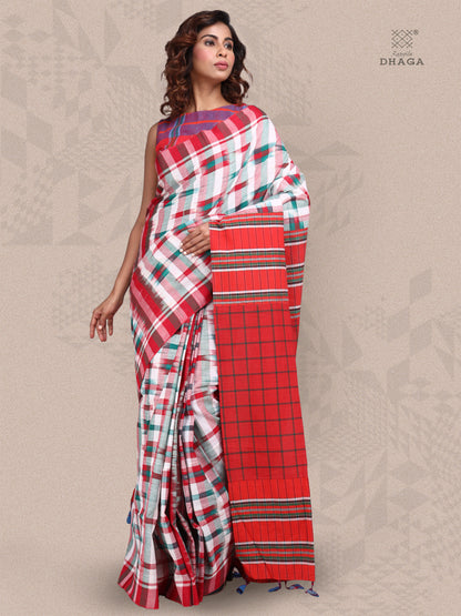 Saree Ikkat Gamcha Fashion Handloom Cotton Fabric White and Red GS27